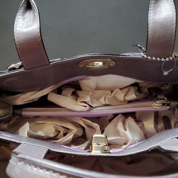 COACH Garnet Turn Lock Purse Satchel in Gray Leather Lavender Purple lining NWOT - Picture 12 of 16